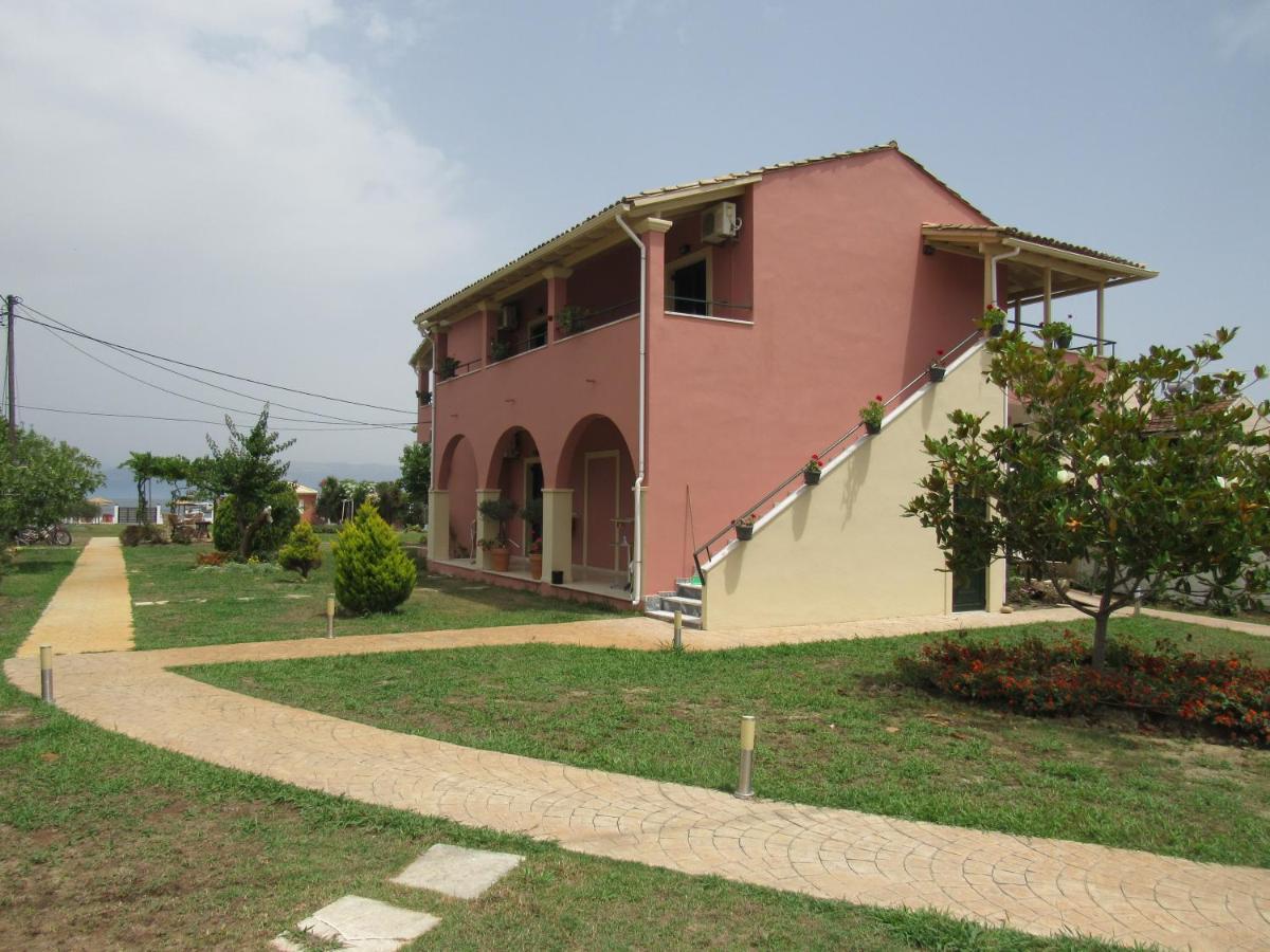 Kávos Biscoutsis Apartments & Studios المظهر الخارجي الصورة